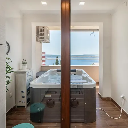 In With House Sea View Διαμέρισμα Dramalj